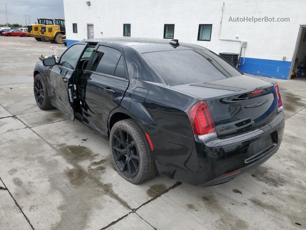 2019 Chrysler 300 S Черный vin: 2C3CCAGG5KH586257