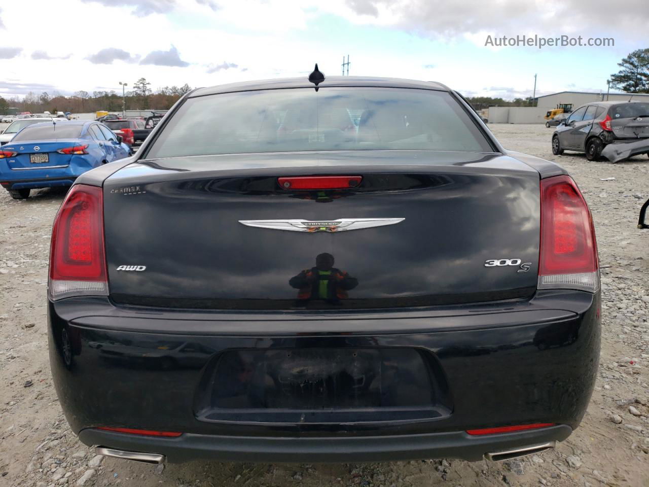 2019 Chrysler 300 S Black vin: 2C3CCAGG5KH649034