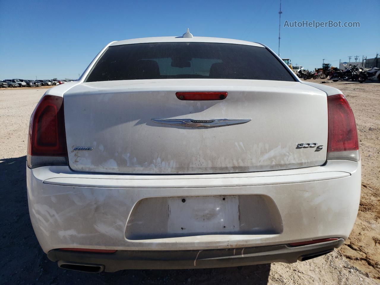 2019 Chrysler 300 S Белый vin: 2C3CCAGG6KH539769