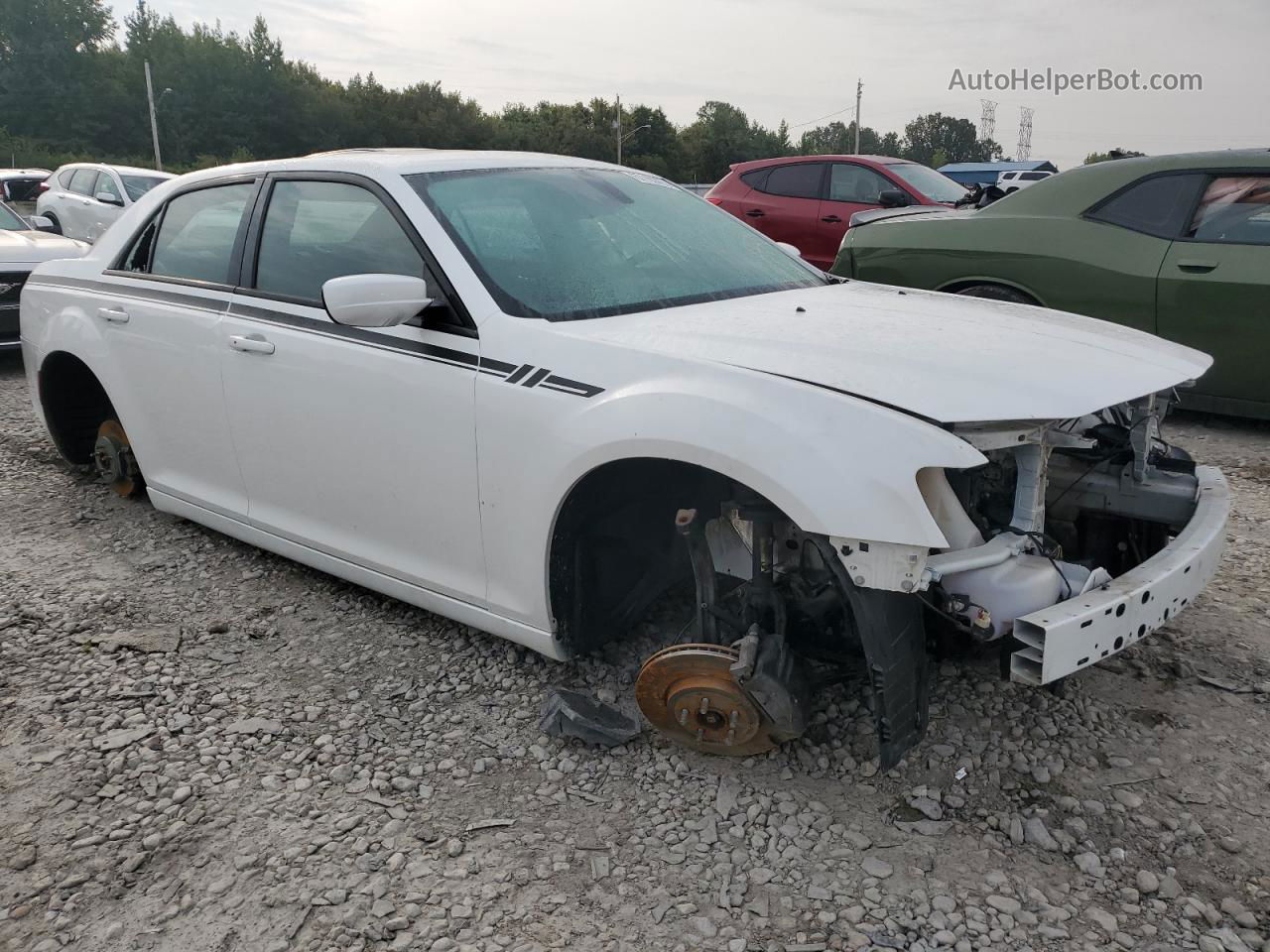 2016 Chrysler 300 S White vin: 2C3CCAGG7GH142157