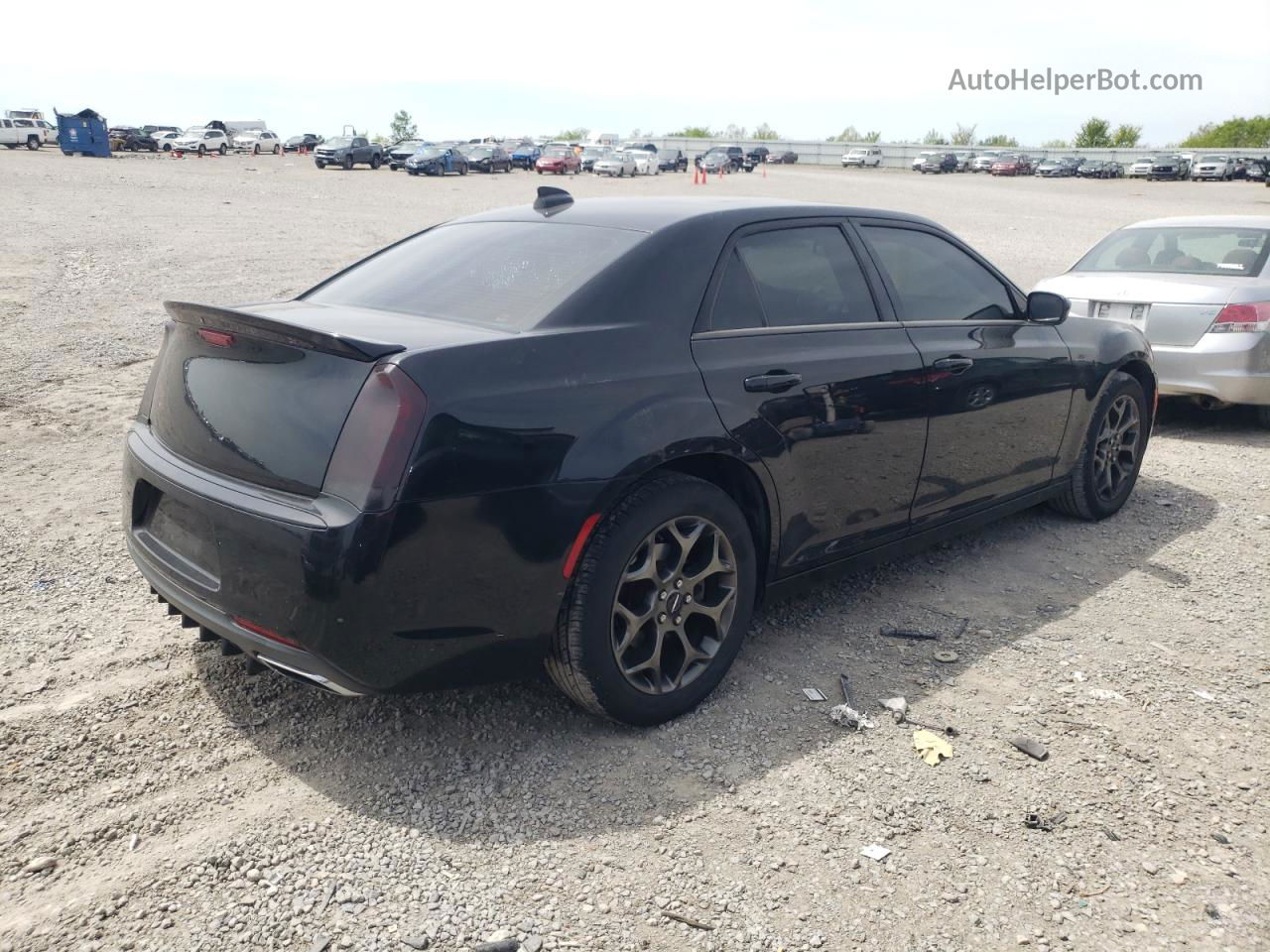 2016 Chrysler 300 S Черный vin: 2C3CCAGG7GH148184