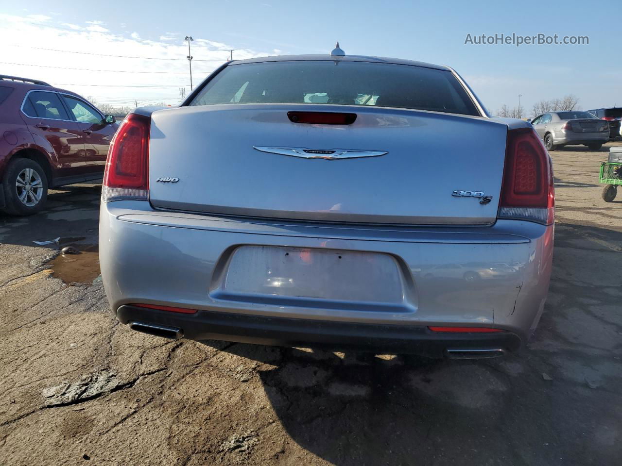 2017 Chrysler 300 S Silver vin: 2C3CCAGG8HH558493