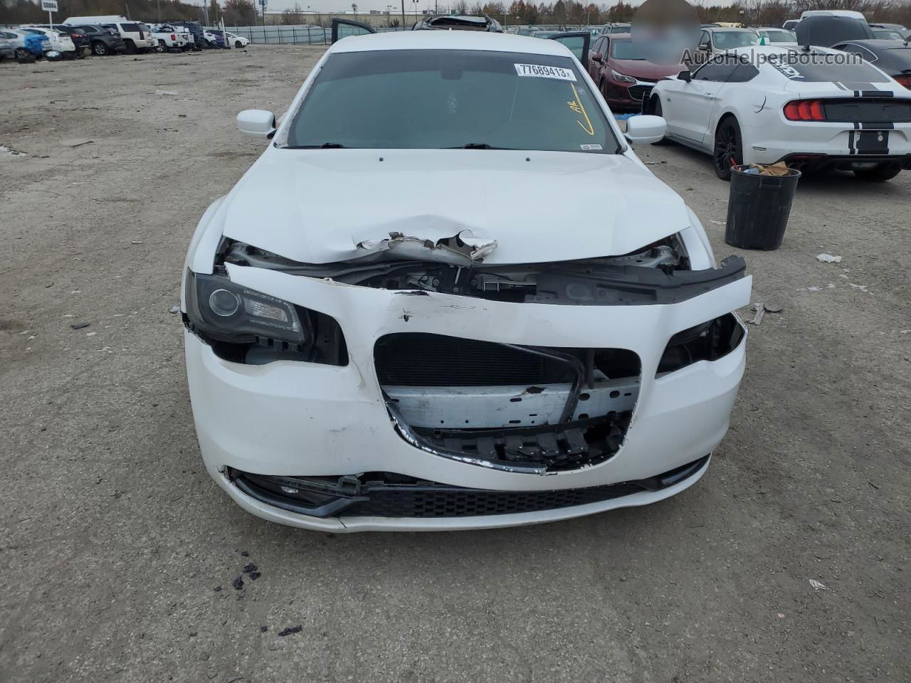 2019 Chrysler 300 S White vin: 2C3CCAGG8KH610681