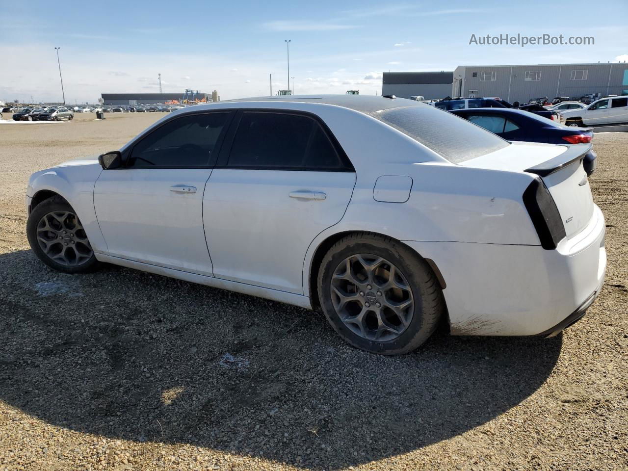 2017 Chrysler 300 S White vin: 2C3CCAGG9HH585802