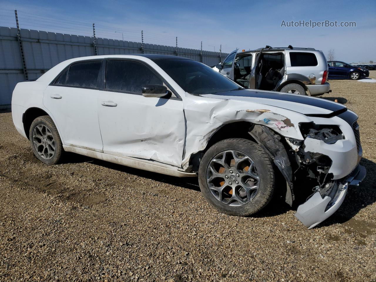 2017 Chrysler 300 S White vin: 2C3CCAGG9HH585802