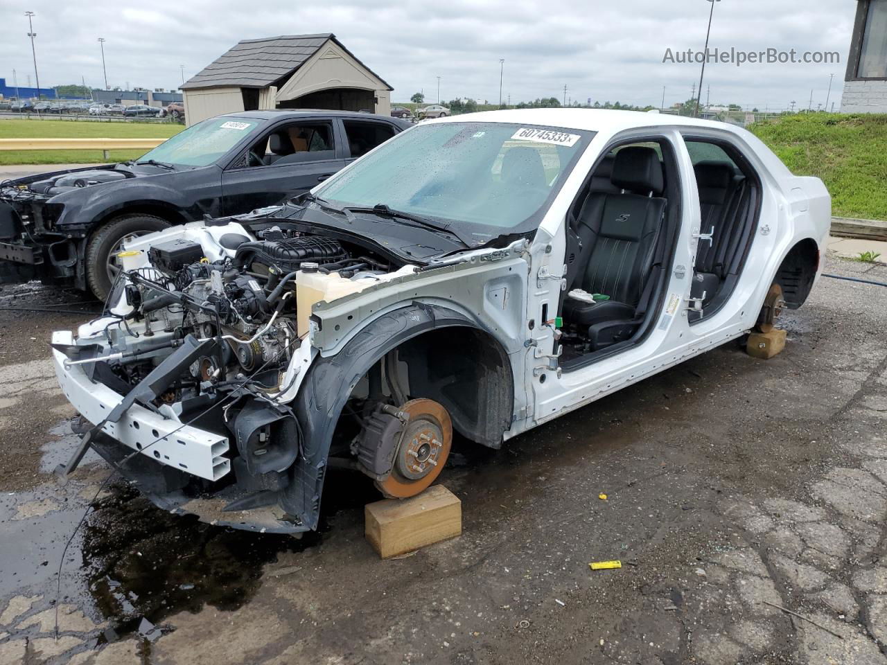 2017 Chrysler 300 S White vin: 2C3CCAGGXHH597277