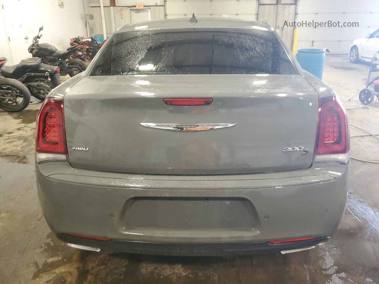 2017 Chrysler 300 S Gray vin: 2C3CCAGGXHH597652