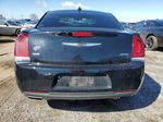 2017 Chrysler 300 S Black vin: 2C3CCAGGXHH648437