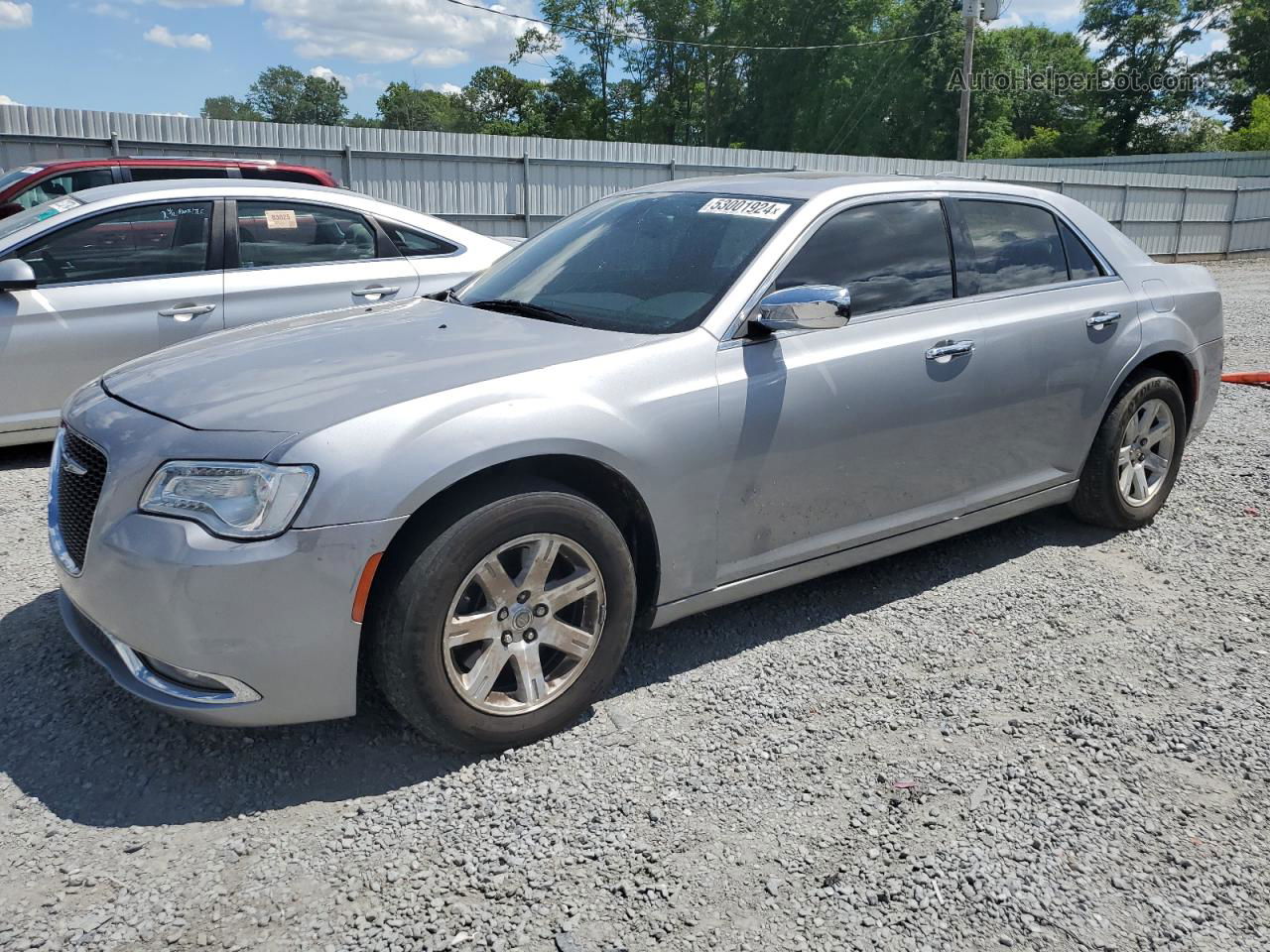 2016 Chrysler 300c  Silver vin: 2C3CCAKG5GH157117