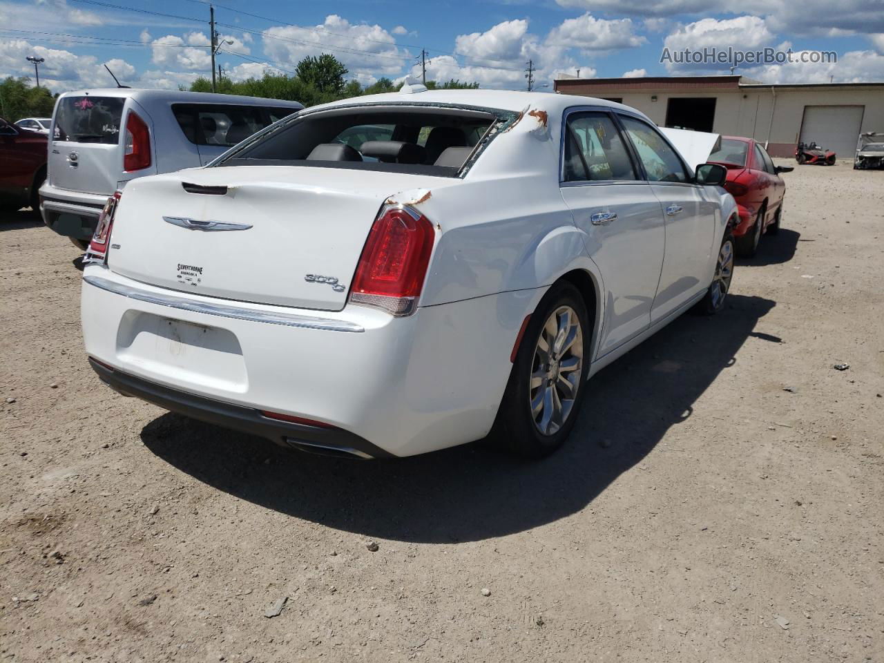 2016 Chrysler 300c  White vin: 2C3CCAKG5GH351291