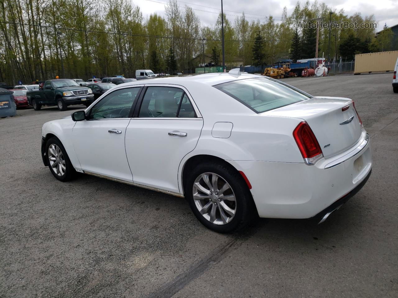 2016 Chrysler 300c  White vin: 2C3CCAKG8GH145074