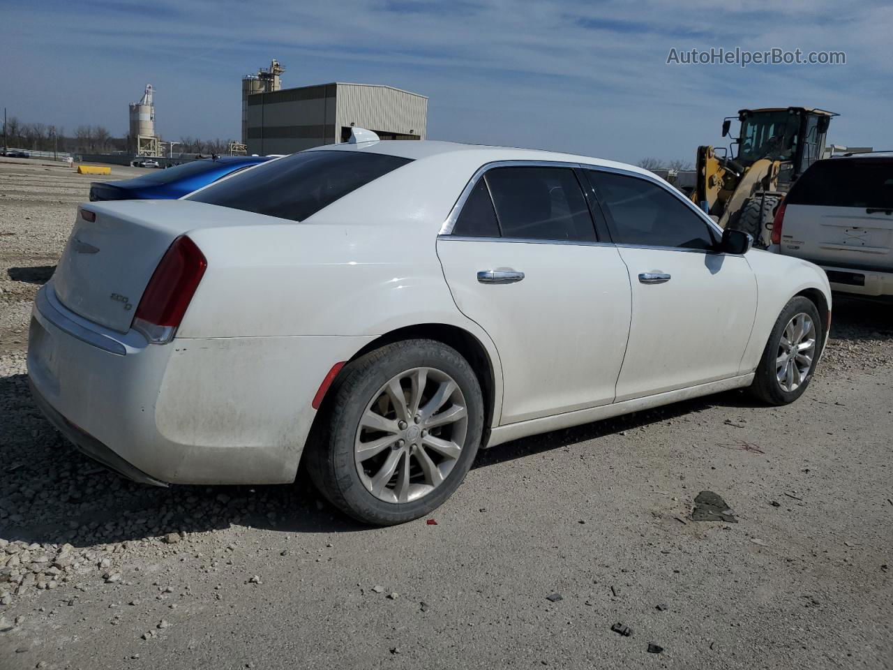 2016 Chrysler 300c  White vin: 2C3CCAKG8GH191147