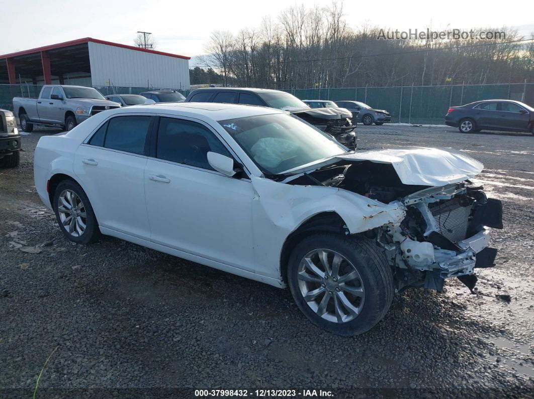 2016 Chrysler 300 Limited White vin: 2C3CCARG3GH192857