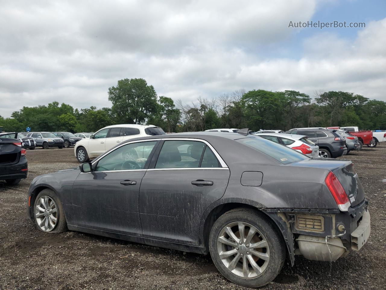 2017 Chrysler 300 Limited Gray vin: 2C3CCARG3HH647966