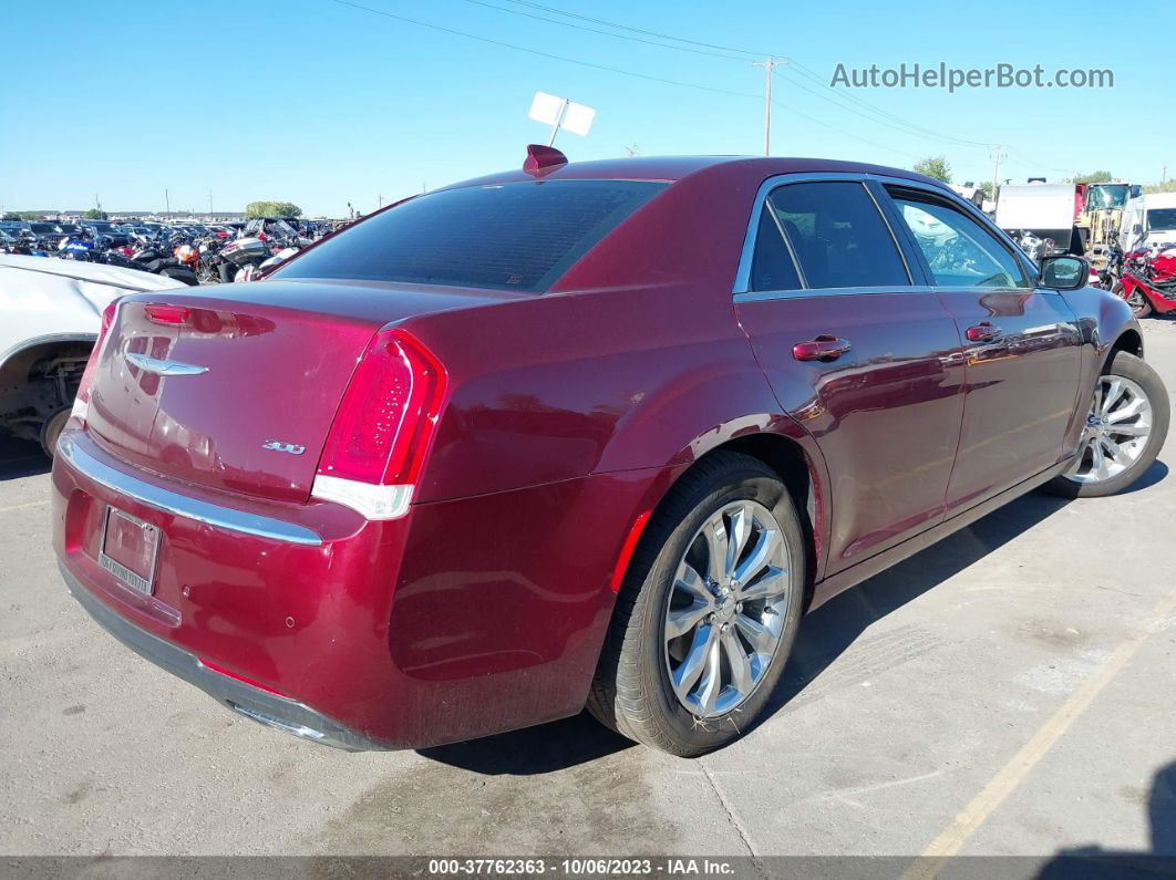 2017 Chrysler 300 Limited Awd Красный vin: 2C3CCARG4HH507117