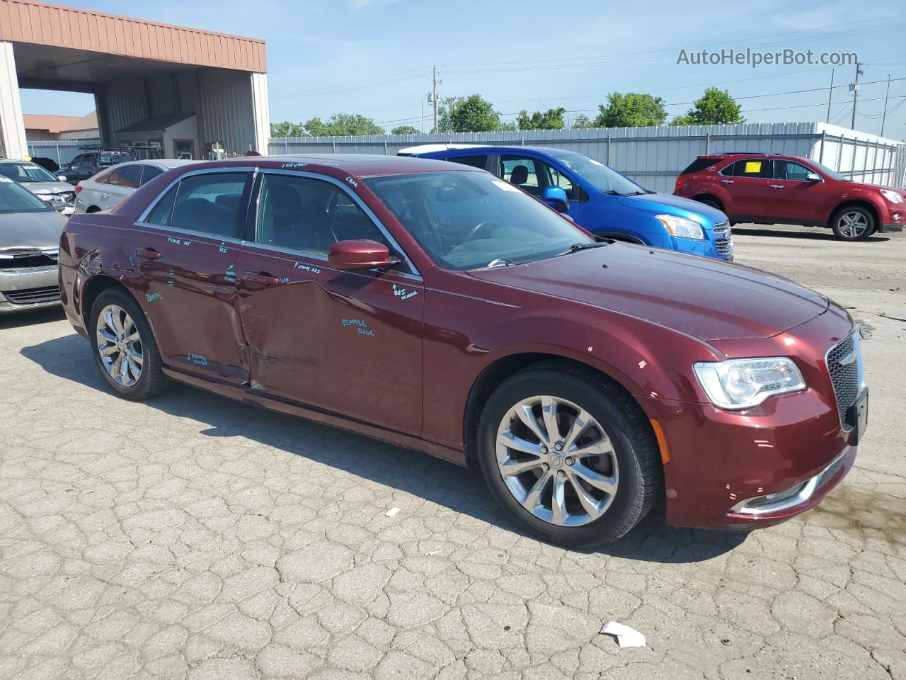 2016 Chrysler 300 Limited Red vin: 2C3CCARG5GH128769