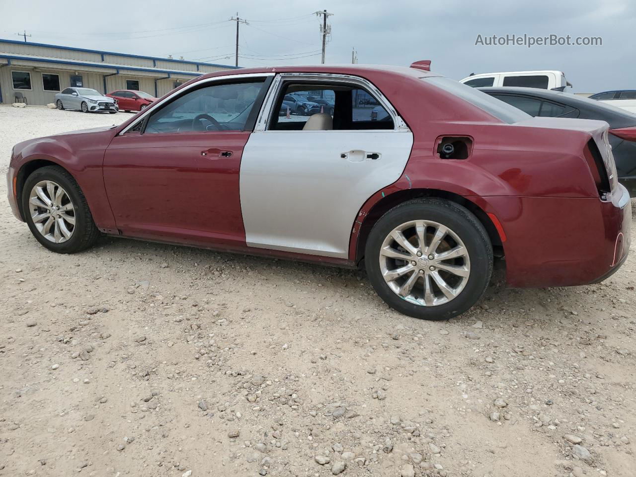 2016 Chrysler 300 Limited Maroon vin: 2C3CCARG6GH165801