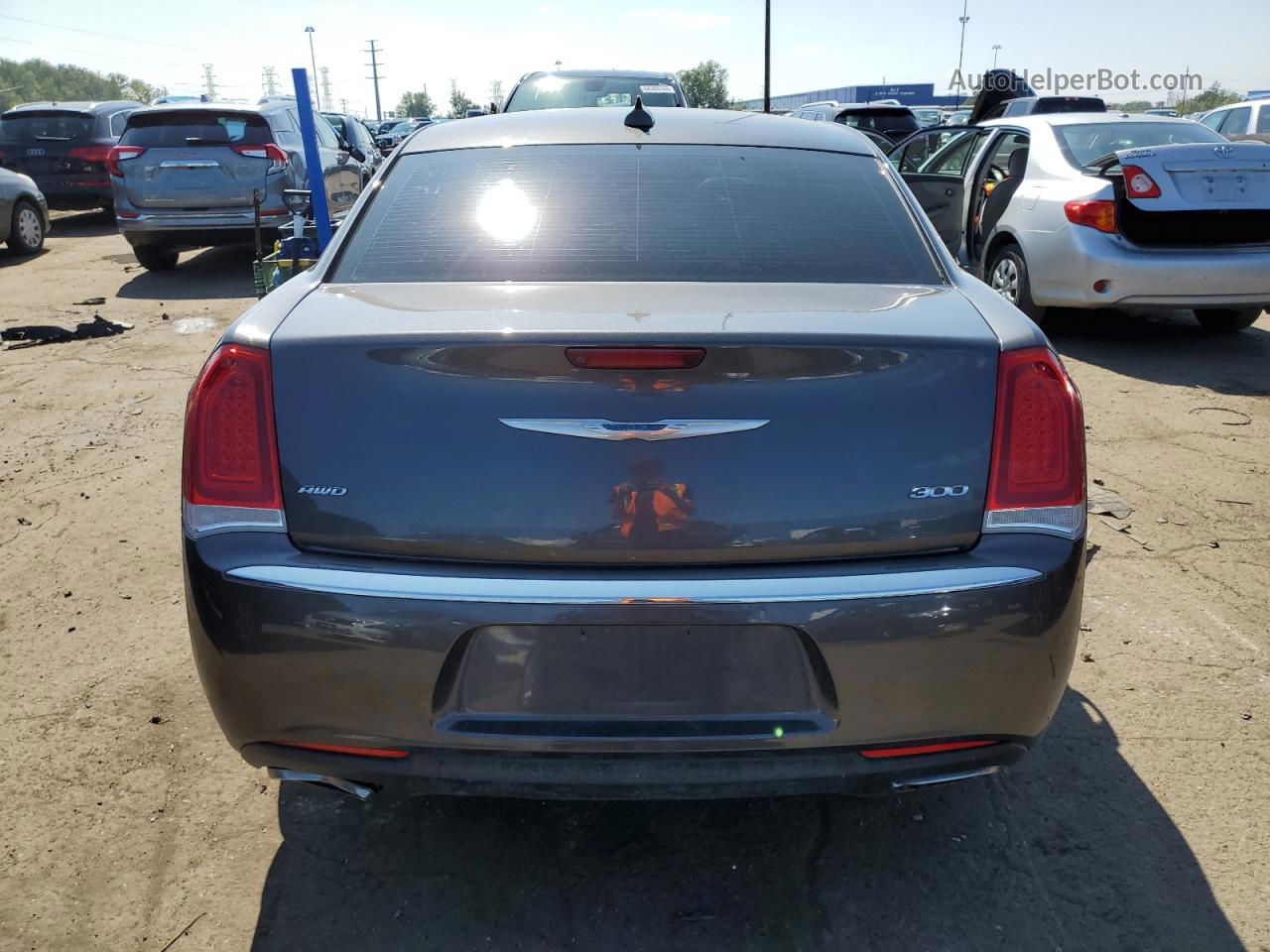 2016 Chrysler 300 Limited Gray vin: 2C3CCARG7GH161918