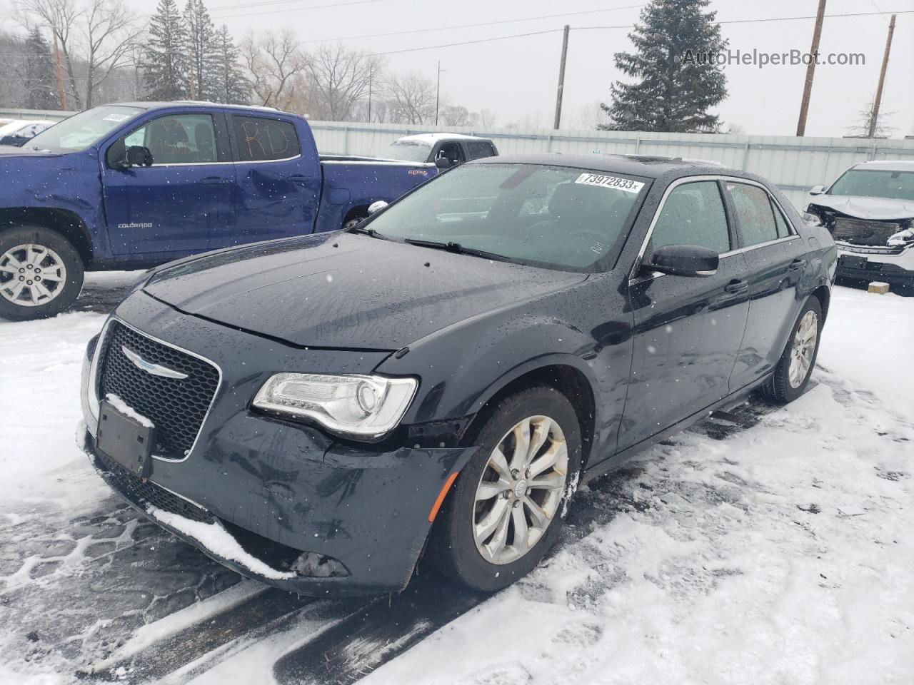 2017 Chrysler 300 Limited Синий vin: 2C3CCARG7HH632189