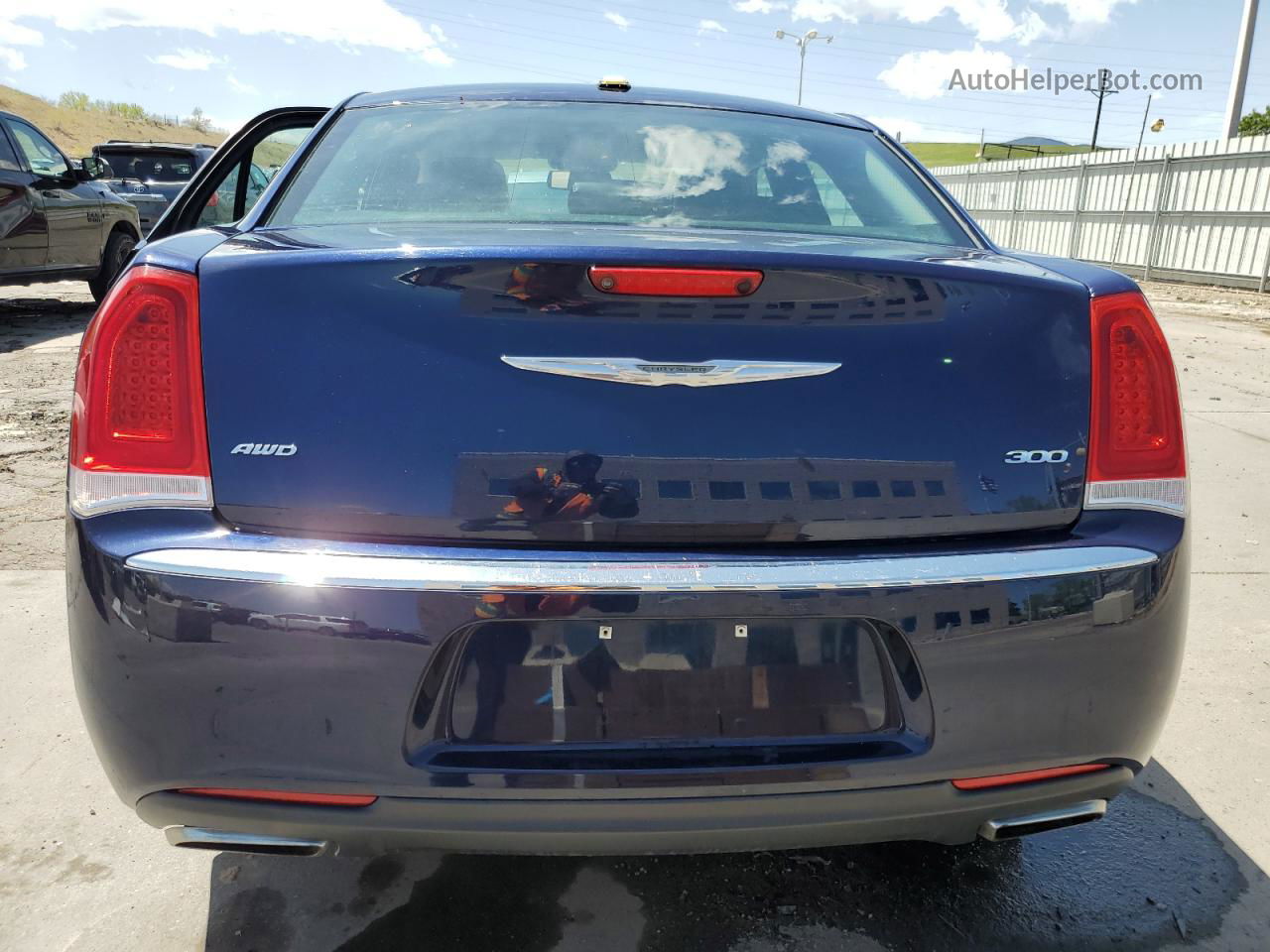 2016 Chrysler 300 Limited Blue vin: 2C3CCARG8GH212777