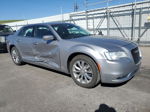 2016 Chrysler 300 Limited Silver vin: 2C3CCARGXGH287951