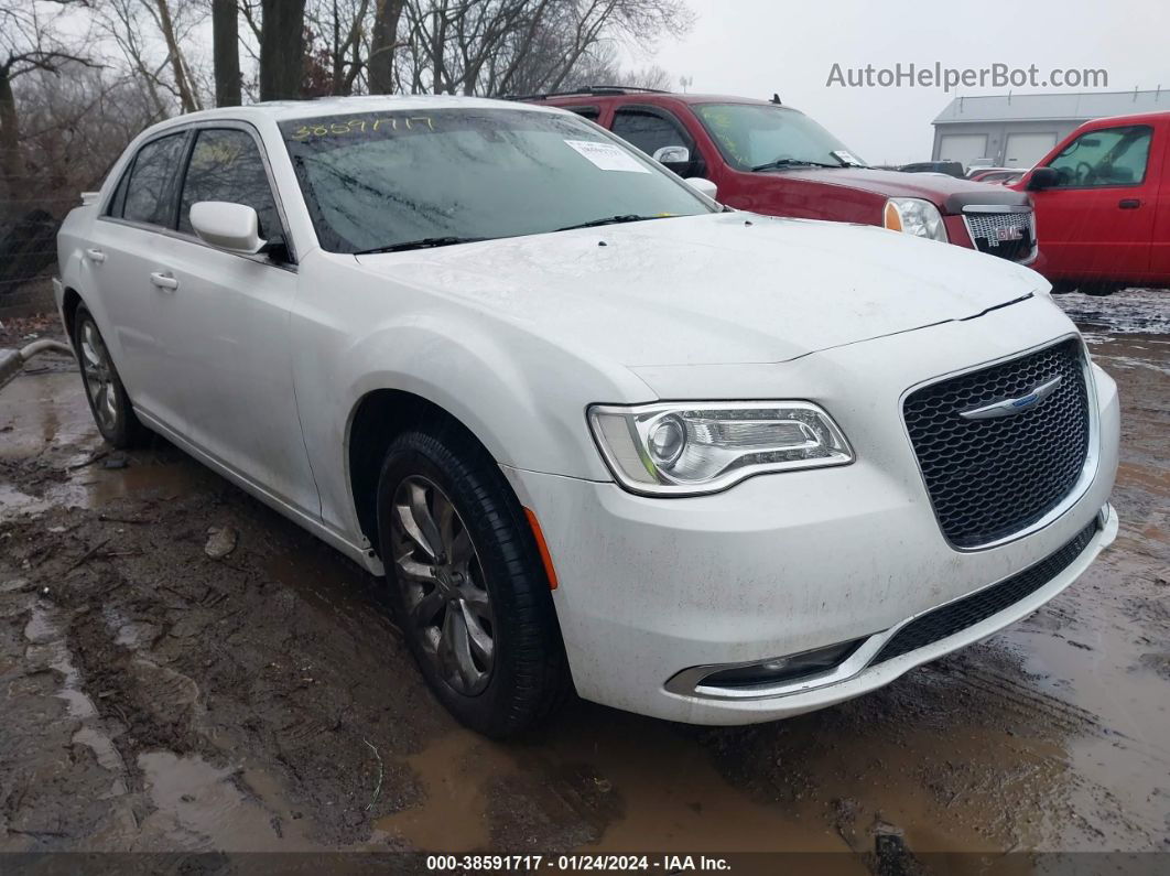 2016 Chrysler 300 Limited White vin: 2C3CCARGXGH334816