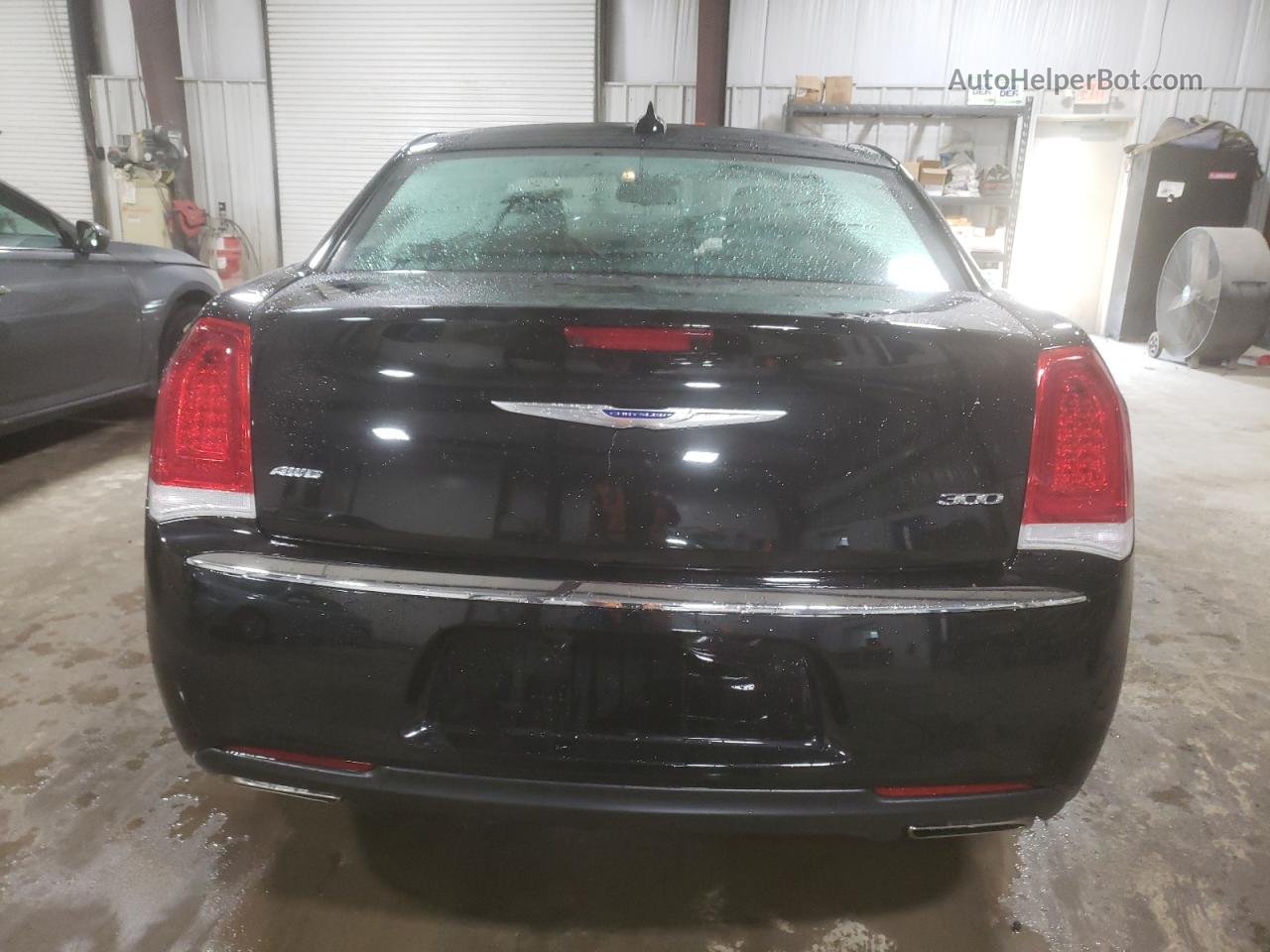 2019 Chrysler 300 Touring Black vin: 2C3CCARGXKH649303