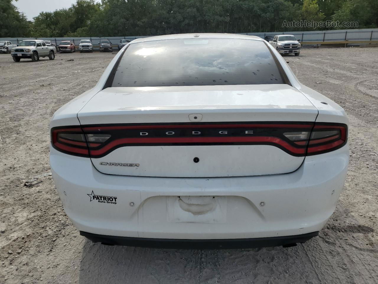 2018 Dodge Charger Police White vin: 2C3CDXAG1JH210534