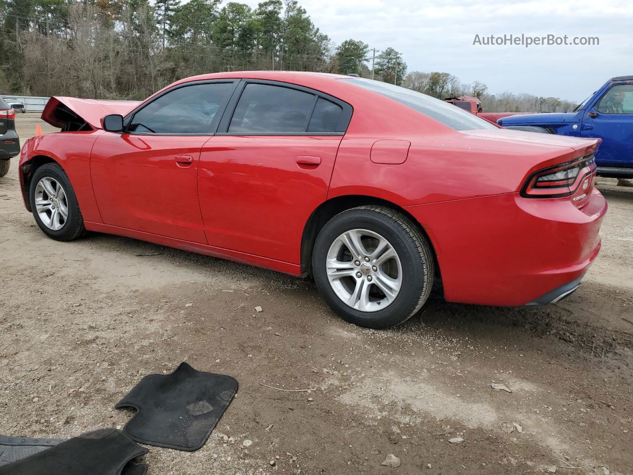 2017 Dodge Charger Se Red vin: 2C3CDXBG0HH518576