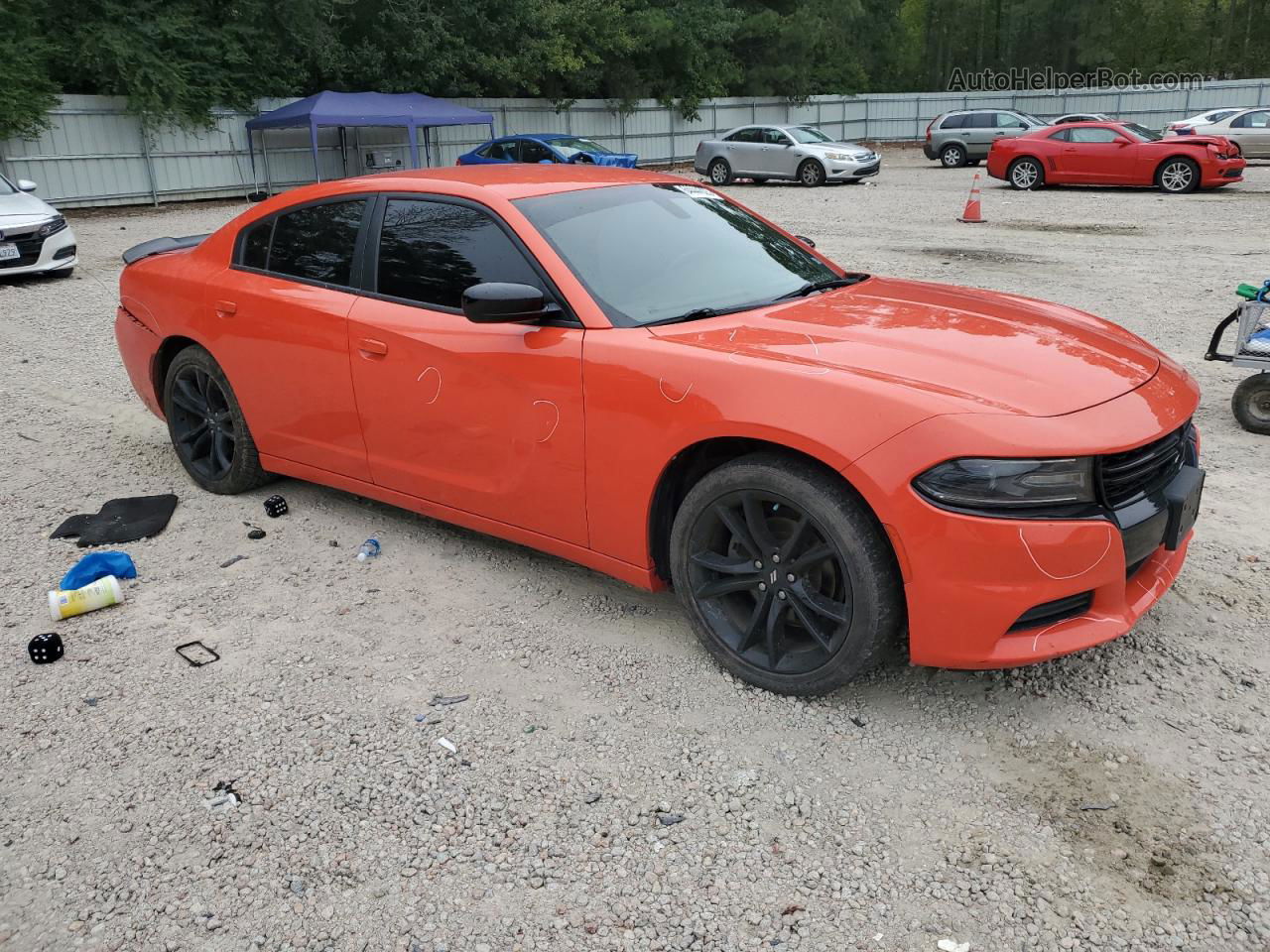 2017 Dodge Charger Se Orange vin: 2C3CDXBG1HH525813