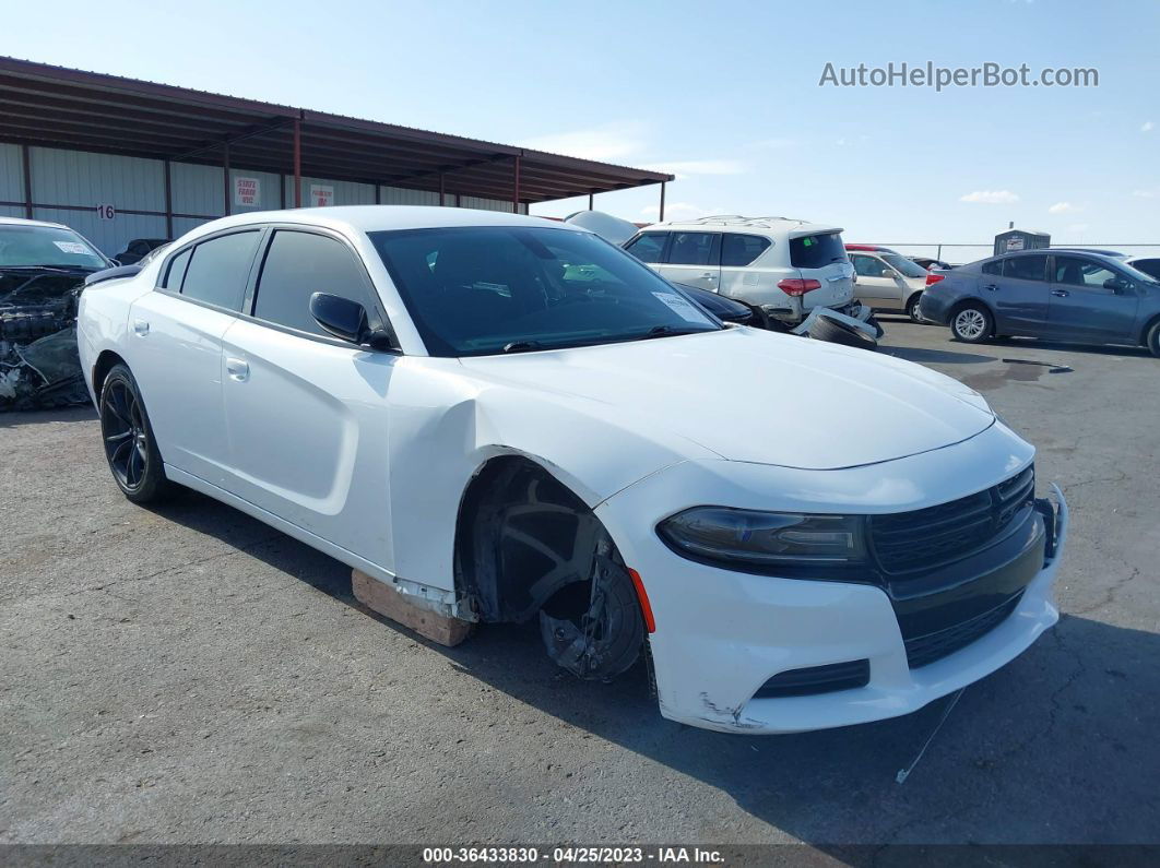 2018 Dodge Charger Sxt Rwd White vin: 2C3CDXBG1JH143979