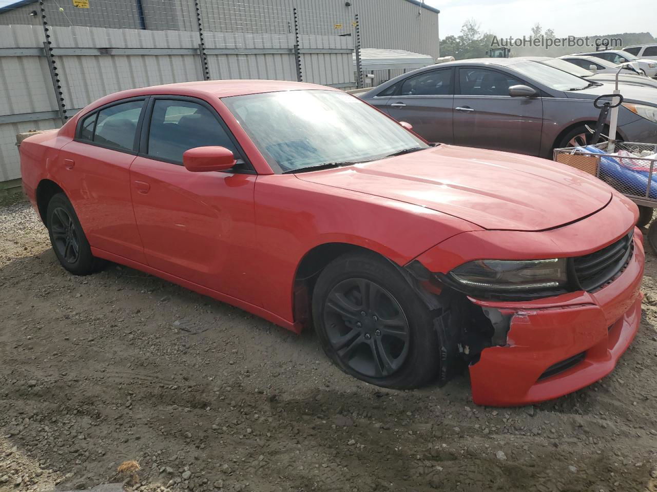 2017 Dodge Charger Se Красный vin: 2C3CDXBG2HH576074