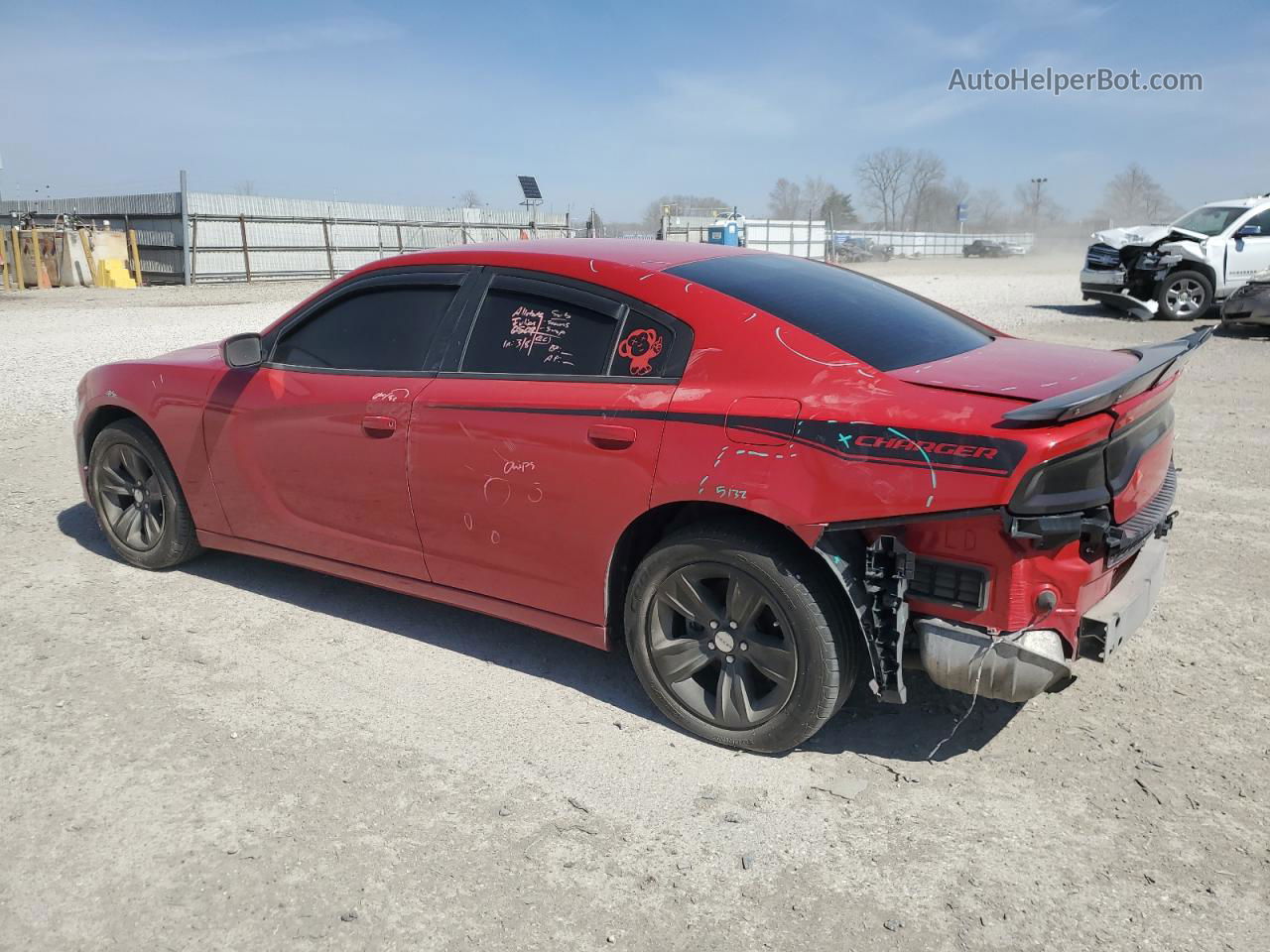 2016 Dodge Charger Se Красный vin: 2C3CDXBG3GH194084