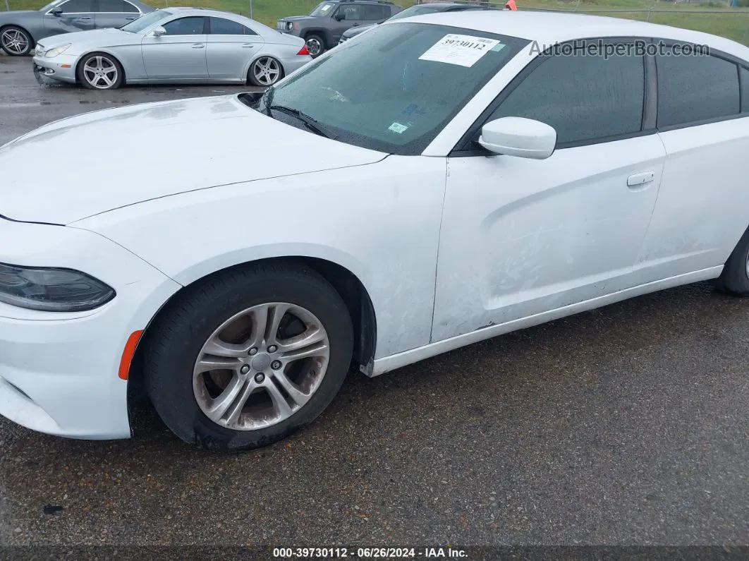 2017 Dodge Charger Se Rwd White vin: 2C3CDXBG3HH559557