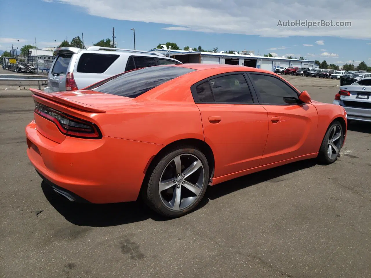 2017 Dodge Charger Se Orange vin: 2C3CDXBG4HH643046