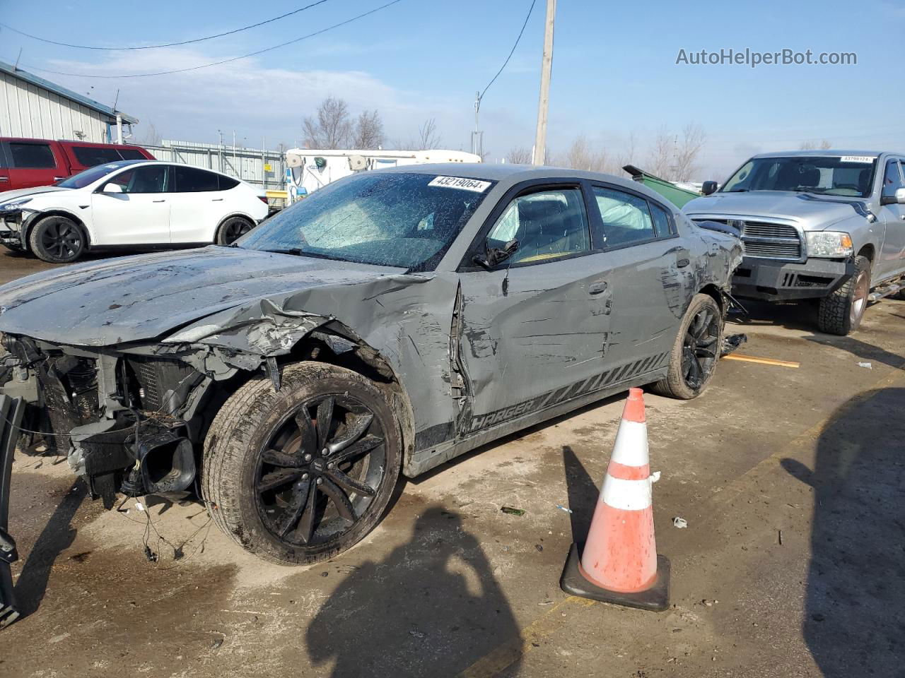 2018 Dodge Charger Sxt Gray vin: 2C3CDXBG5JH196863