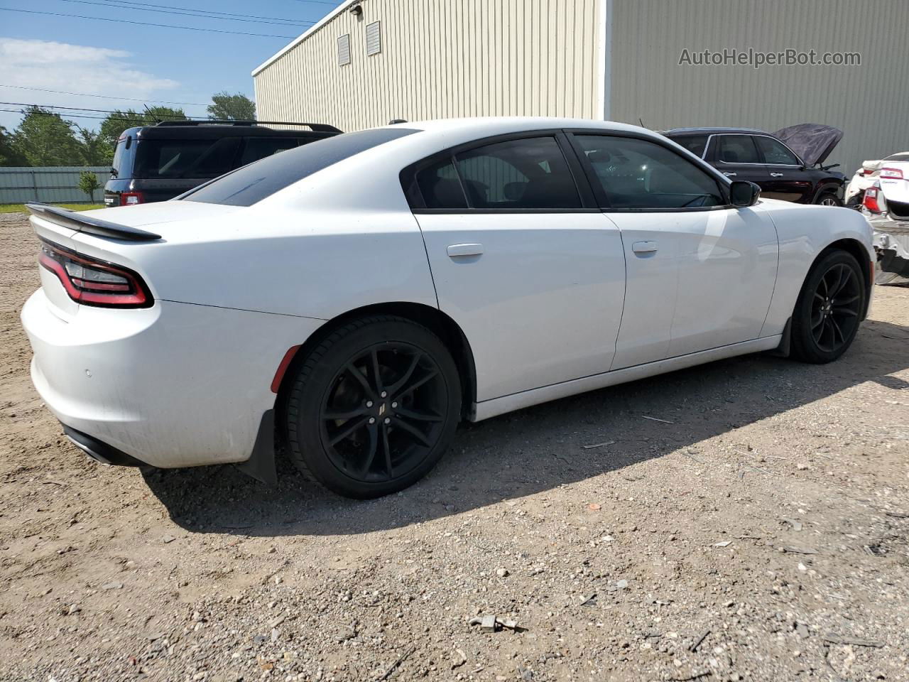 2018 Dodge Charger Sxt White vin: 2C3CDXBG5JH307394