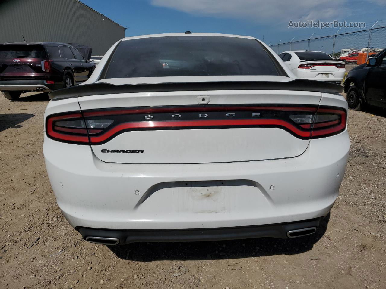 2018 Dodge Charger Sxt White vin: 2C3CDXBG5JH307394