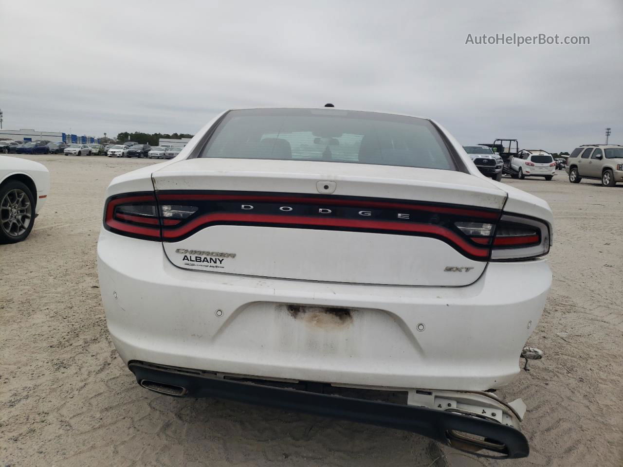 2018 Dodge Charger Sxt White vin: 2C3CDXBG7JH323242