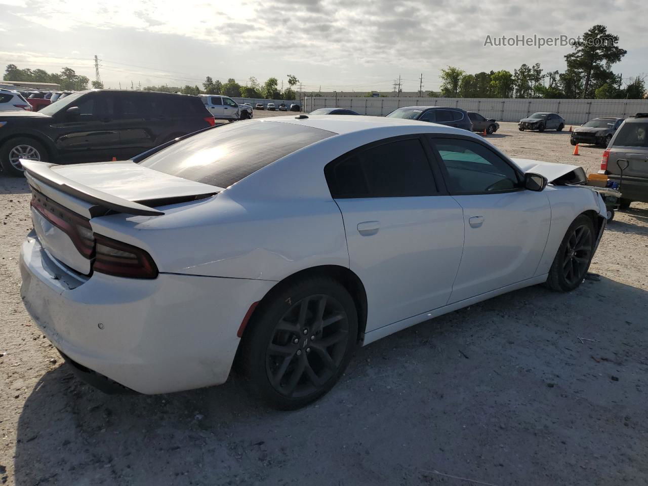 2021 Dodge Charger Sxt White vin: 2C3CDXBG8MH644016