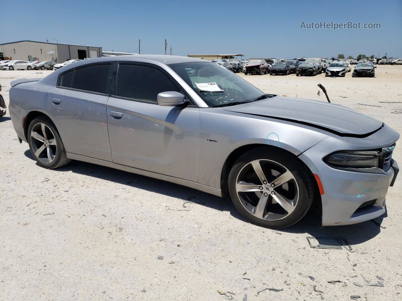 2017 Dodge Charger Se Серебряный vin: 2C3CDXBGXHH627448