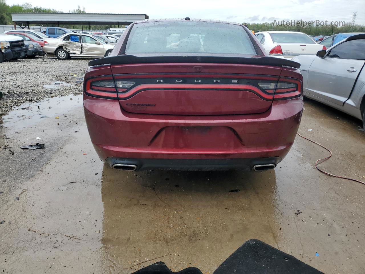 2018 Dodge Charger Sxt Burgundy vin: 2C3CDXBGXJH143902