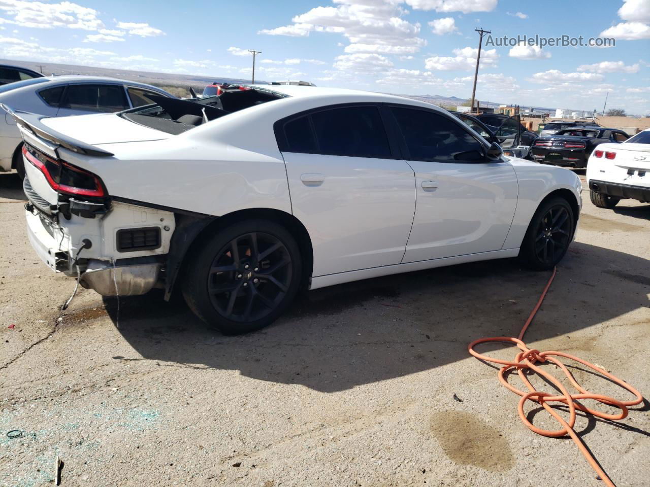 2021 Dodge Charger Sxt White vin: 2C3CDXBGXMH636449