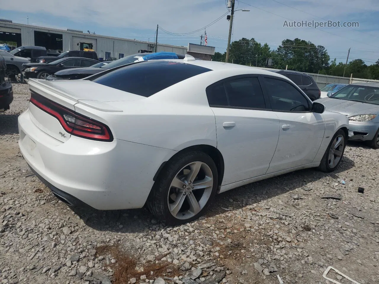 2017 Dodge Charger R/t White vin: 2C3CDXCT2HH562669