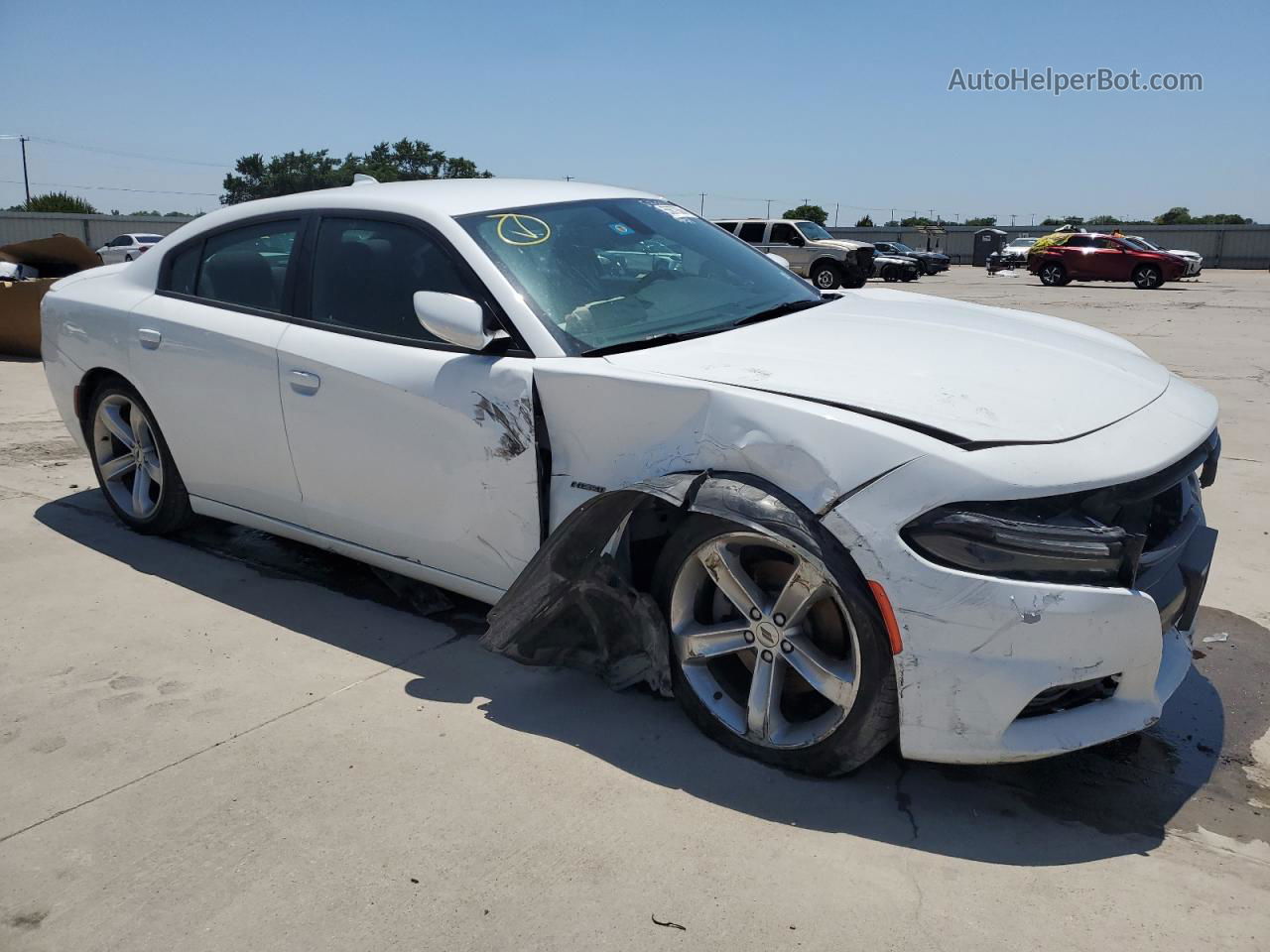 2017 Dodge Charger R/t White vin: 2C3CDXCT2HH562977