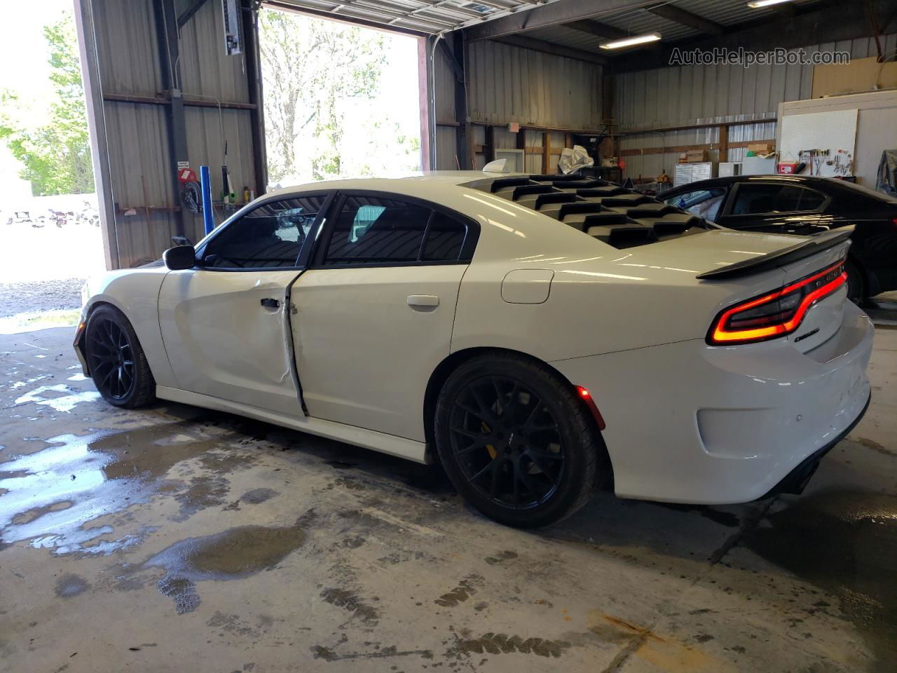 2017 Dodge Charger R/t 392 White vin: 2C3CDXGJ9HH603243