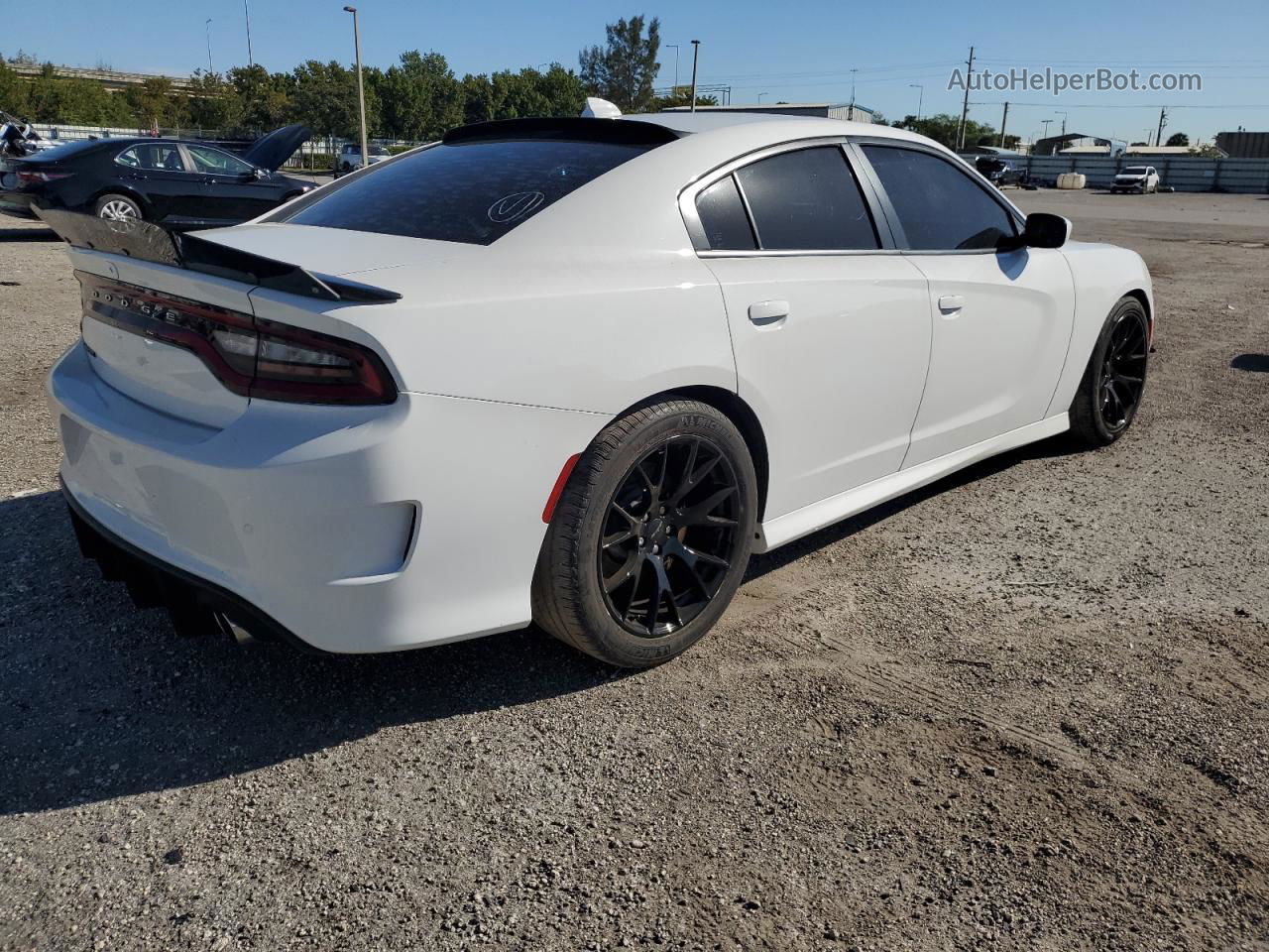 2018 Dodge Charger R/t 392 White vin: 2C3CDXGJXJH297532