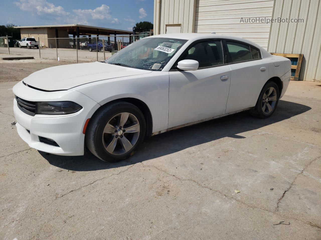 2016 Dodge Charger Sxt Белый vin: 2C3CDXHG0GH214248