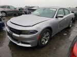 2017 Dodge Charger Sxt Серебряный vin: 2C3CDXHG0HH603120