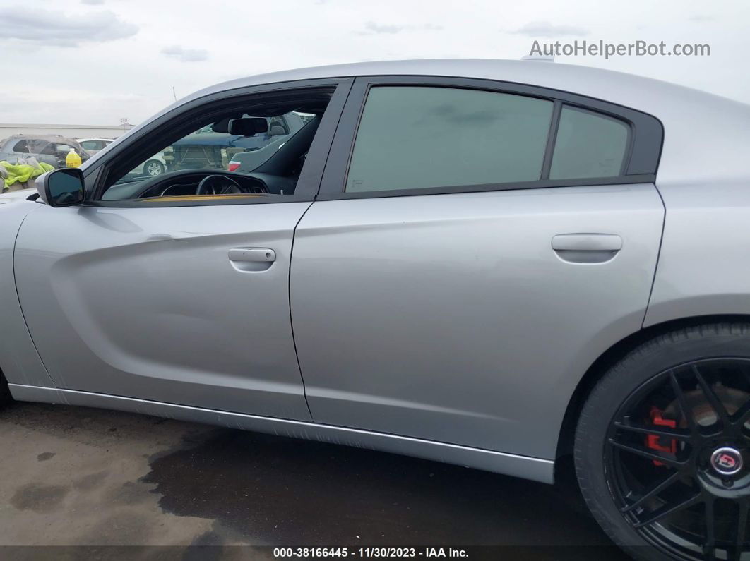 2017 Dodge Charger Sxt Rwd Silver vin: 2C3CDXHG1HH549360